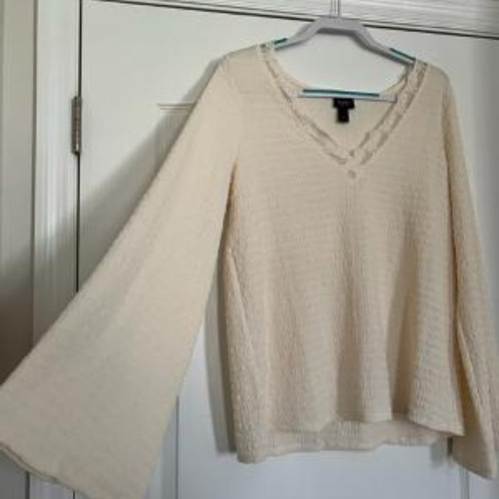 Women's blouse XL never worn Cream